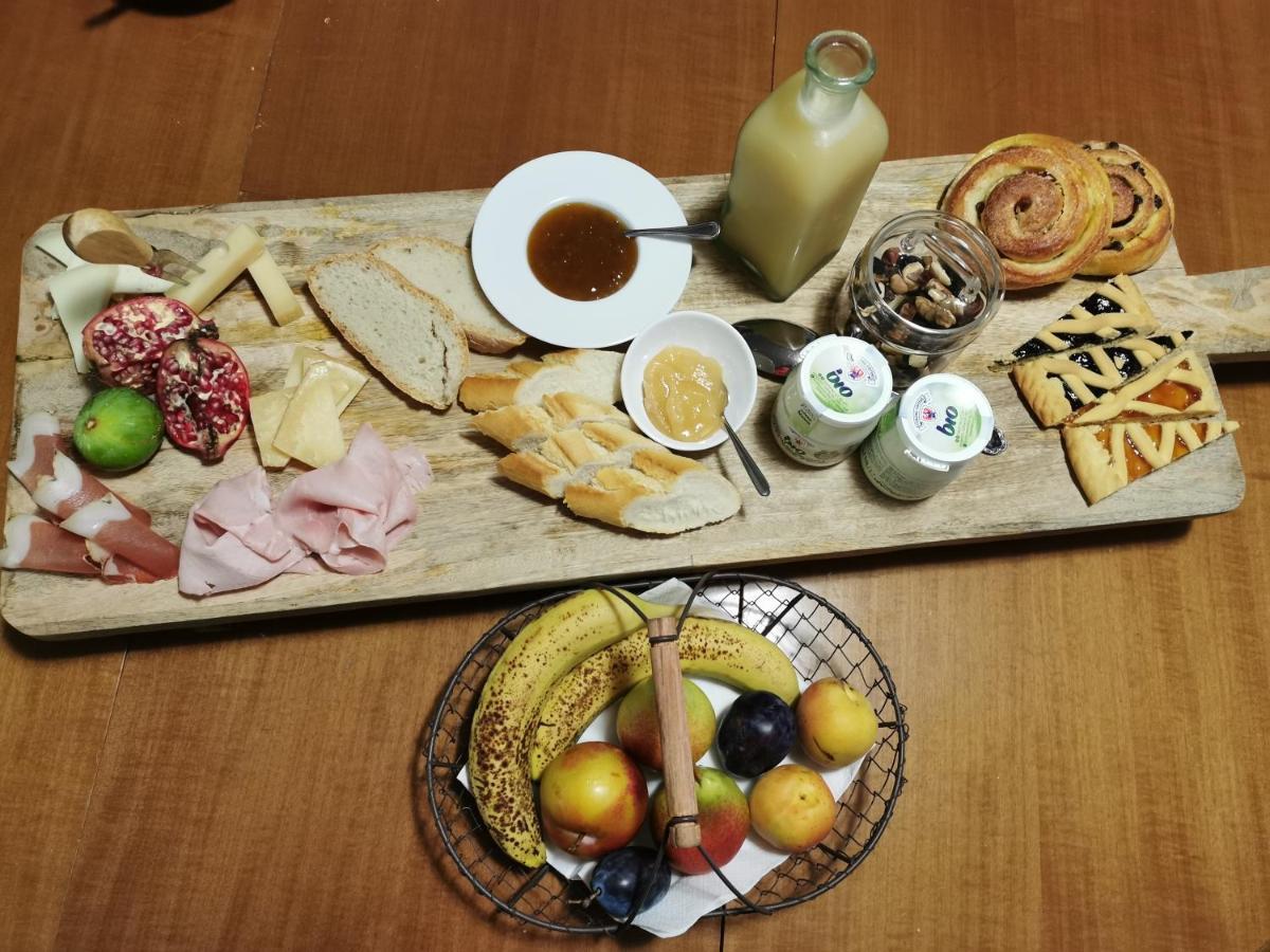 Bed & Breakfast Sentiero 54 Cantiano Eksteriør bilde